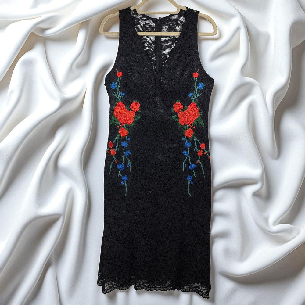 Nicole Miller New York Dress Woman‎ 10 Black Lace Rose Embroidered Whimsygoth